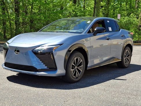 New 2026 Lexus RZ 450e AWD image 2