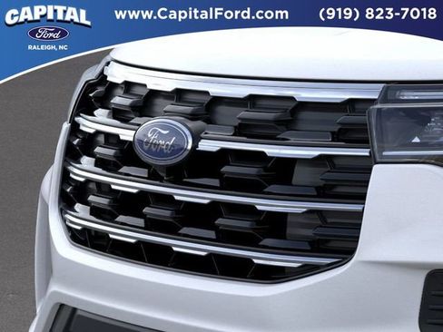 New 2026 Ford Explorer Active image 17