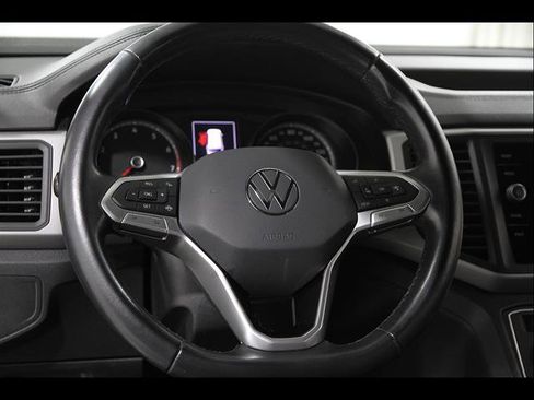 Certified 2020 Volkswagen Atlas Cross Sport SE AWD/4WD image 7