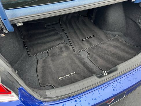 Used 2023 Hyundai Elantra SEL image 54