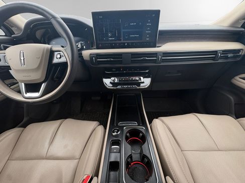 Certified 2024 Lincoln Corsair Reserve w/ Equipment Group 202A image 11