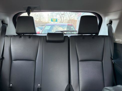 Used 2024 Toyota Grand Highlander AWD image 22