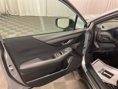 Used 2023 Subaru Outback Premium image 18