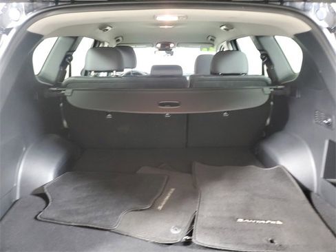 Used 2022 Hyundai Santa Fe SE image 6