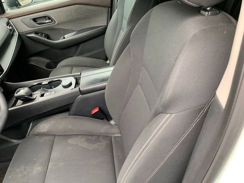Used 2023 Nissan Rogue S AWD/4WD image 7