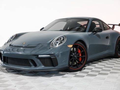 Used 2018 Porsche 911 GT3 w/ Sport Chrono Package image 9