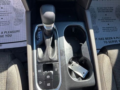 Used 2019 Hyundai Santa Fe SEL image 22