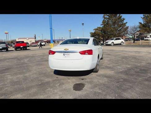 Used 2014 Chevrolet Impala LT w/ Premium Seating Package image 31