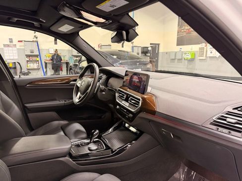 Used 2024 BMW X3 xDrive30i w/ Premium Package w/ZPA image 29