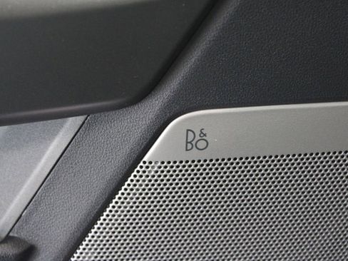 New 2026 Ford F250 Lariat w/ Black Appearance Package image 42