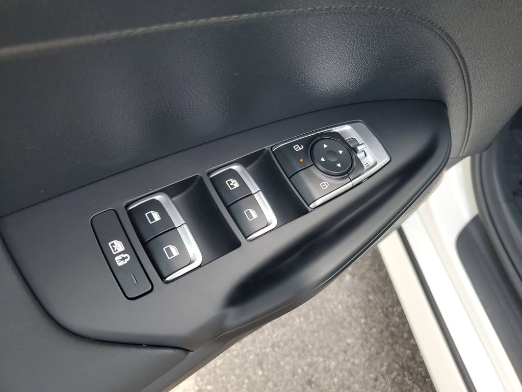 New 2026 Kia K5 LXS FWD image 9