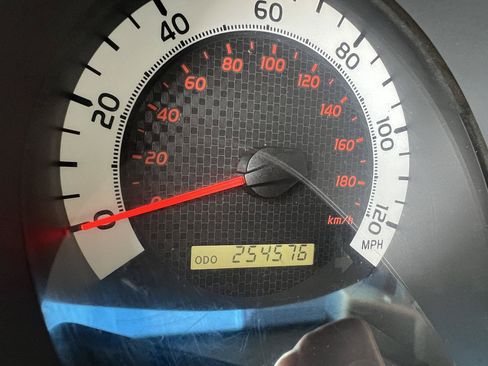 Used 2011 Toyota Tacoma 4x4 Double Cab w/ TRD Sport Pkg image 23
