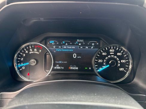 Used 2019 Ford F150 Lariat w/ Equipment Group 502A Luxury AWD/4WD image 30