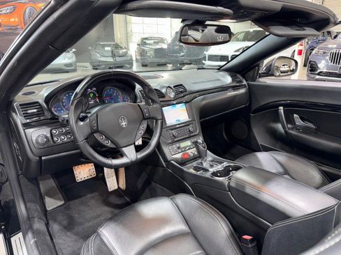 Used 2015 Maserati GranTurismo Sport image 60