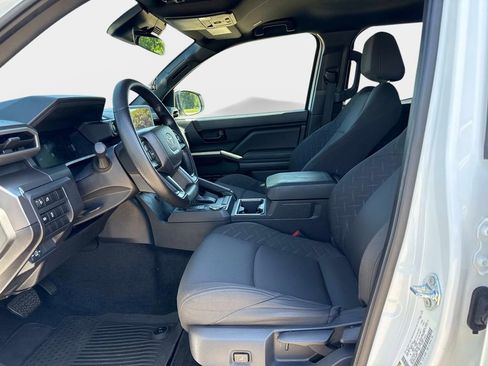Used 2025 Toyota Tacoma SR5 image 20