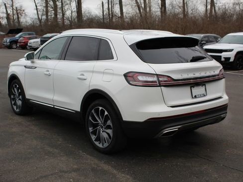 Used 2023 Lincoln Nautilus Reserve image 7