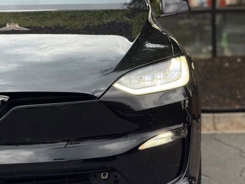 Used 2023 Tesla Model X AWD/4WD image 5