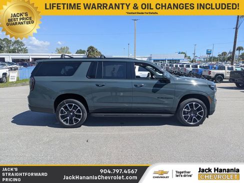 New 2026 Chevrolet Suburban RST w/ Comfort Package image 2