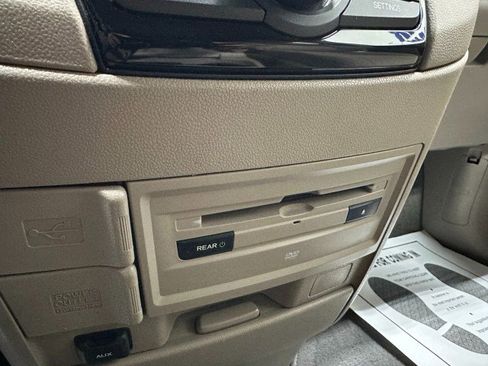 Used 2016 Honda Odyssey SE image 22