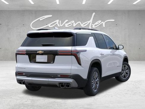 New 2027 Chevrolet Traverse LT w/ Driver Confidence Package FWD image 4