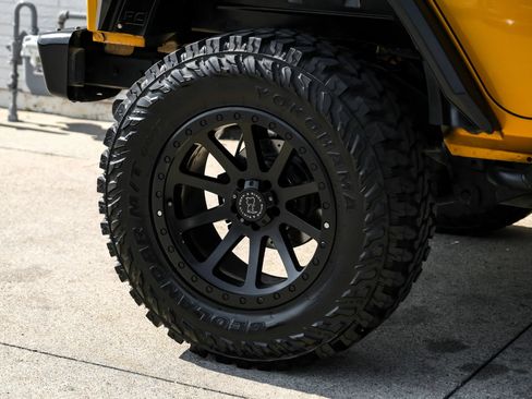 Used 2014 Jeep Wrangler Unlimited Sport w/ Power Convenience Group AWD/4WD image 55