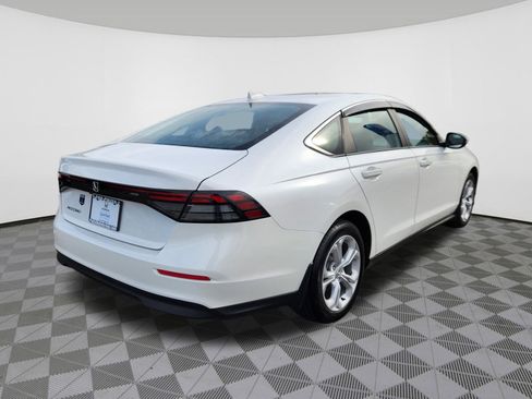 Certified 2025 Honda Accord LX image 4