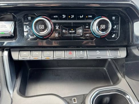 Certified 2024 GMC Sierra 1500 AT4 w/ AT4 Preferred Package AWD/4WD image 19