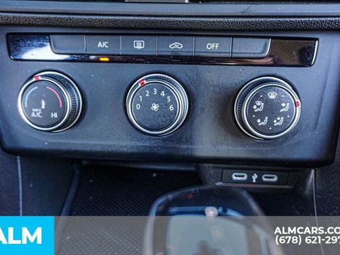 Used 2024 Volkswagen Jetta S image 40