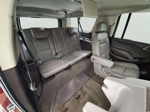 Used 2016 GMC Yukon XL Denali w/ Open Road Package image 30