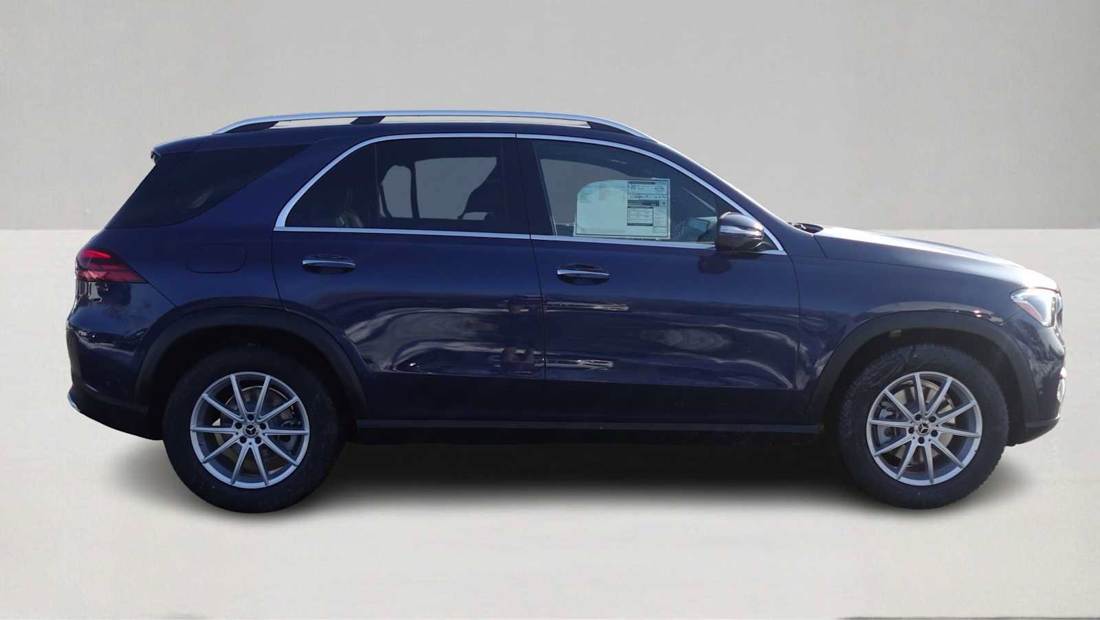 Used 2026 Mercedes-Benz GLE 350 4MATIC image 4