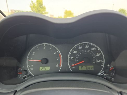 Used 2013 Toyota Corolla LE FWD image 27