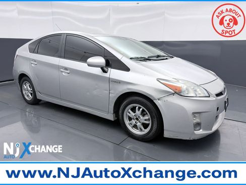 Used 2011 Toyota Prius Two FWD image 1