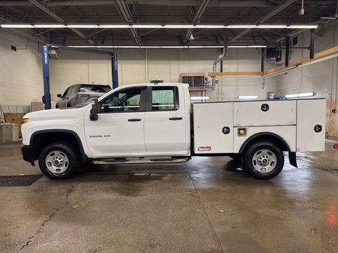 Used 2020 Chevrolet Silverado 2500 W/T w/ WT Fleet Convenience Package AWD/4WD image 3