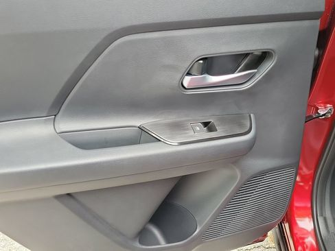 New 2026 Nissan Kicks SR FWD image 13
