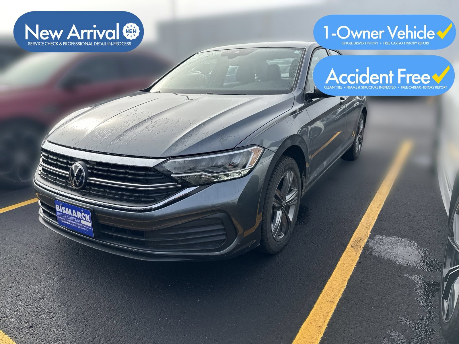 Used 2023 Volkswagen Jetta SE FWD image 1