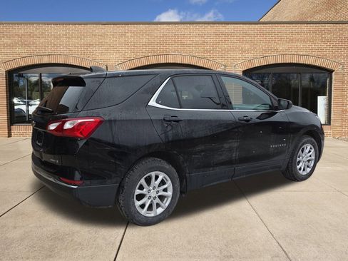 Used 2020 Chevrolet Equinox LT image 3