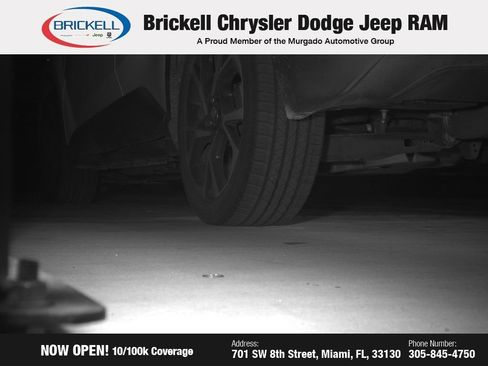 Used 2019 Toyota C-HR XLE image 12