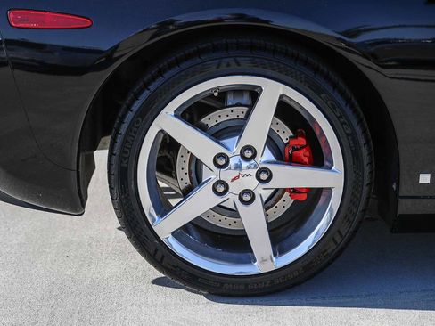 Used 2007 Chevrolet Corvette Base w/ Preferred Equipment Group image 11