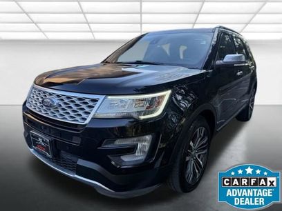 Used 2017 Ford Explorer Platinum