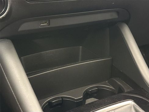 Used 2019 MAZDA MAZDA3 Hatchback FWD image 25