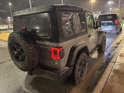 Used 2021 Jeep Wrangler Sport image 5