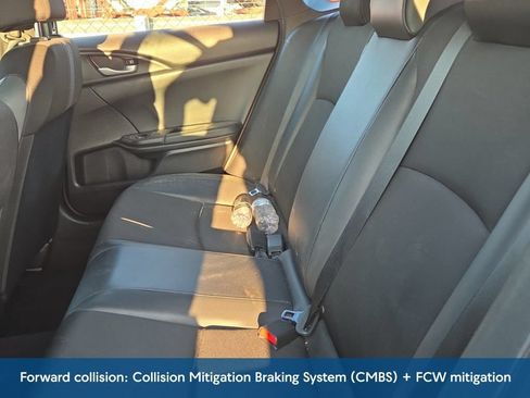 Used 2020 Honda Civic Sport image 2