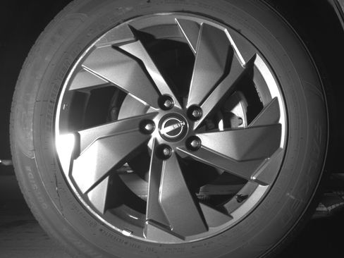 Used 2025 Nissan Rogue SV image 13