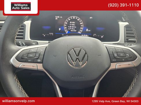 Used 2023 Volkswagen Atlas SE image 22