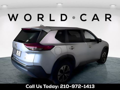 Used 2023 Nissan Rogue SV image 7