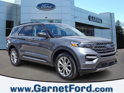 Certified 2024 Ford Explorer XLT w/ Equipment Group 202A
