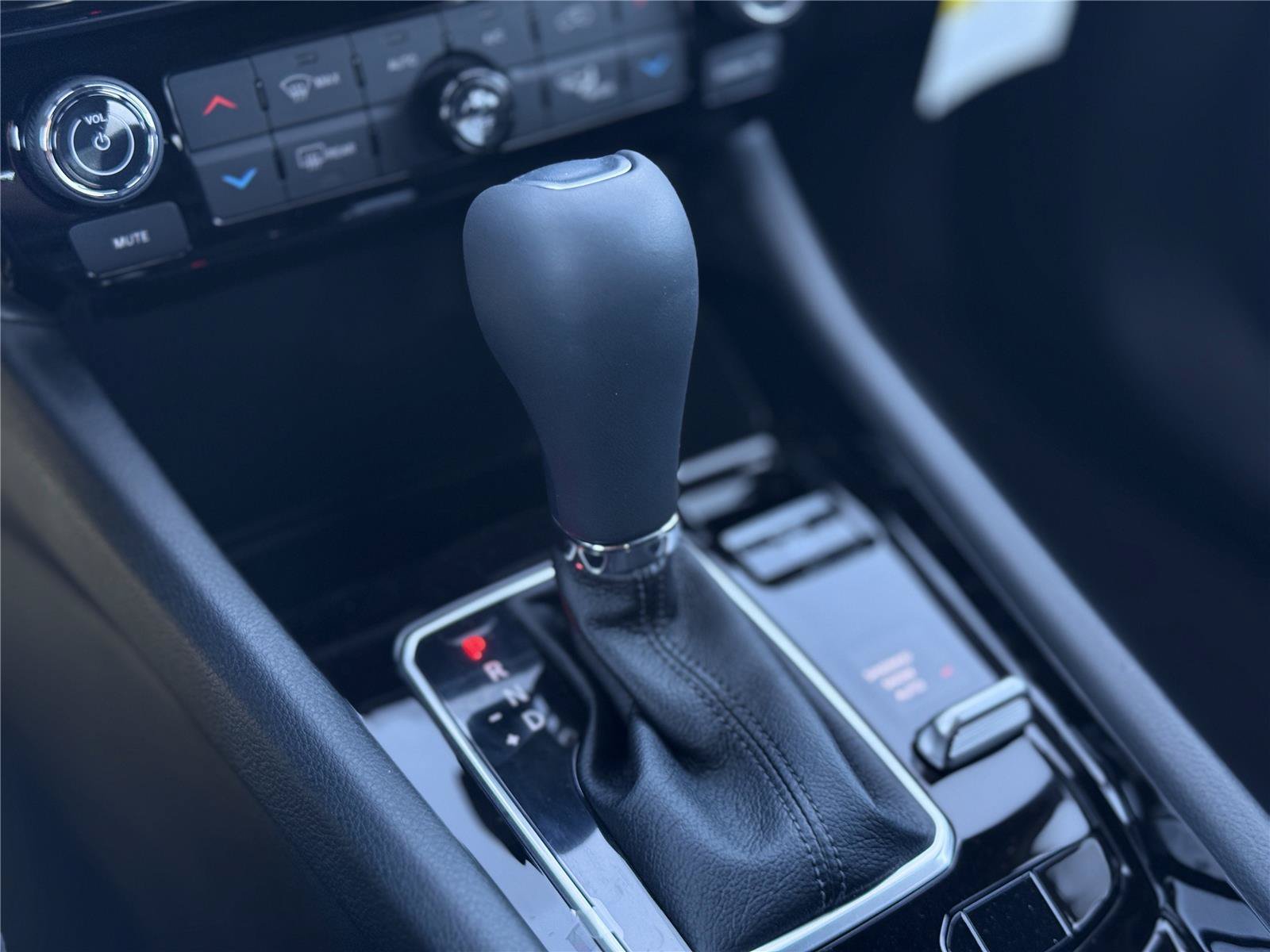 New 2026 Jeep Compass Limited AWD/4WD image 14
