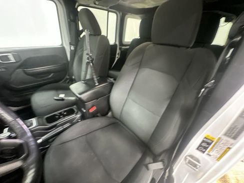 Used 2021 Jeep Wrangler Unlimited Sport image 14