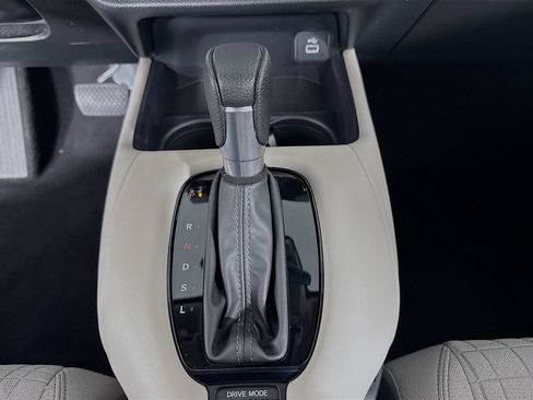Certified 2024 Honda HR-V LX image 17