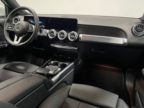 Certified 2023 Mercedes-Benz GLB 250 4MATIC image 28